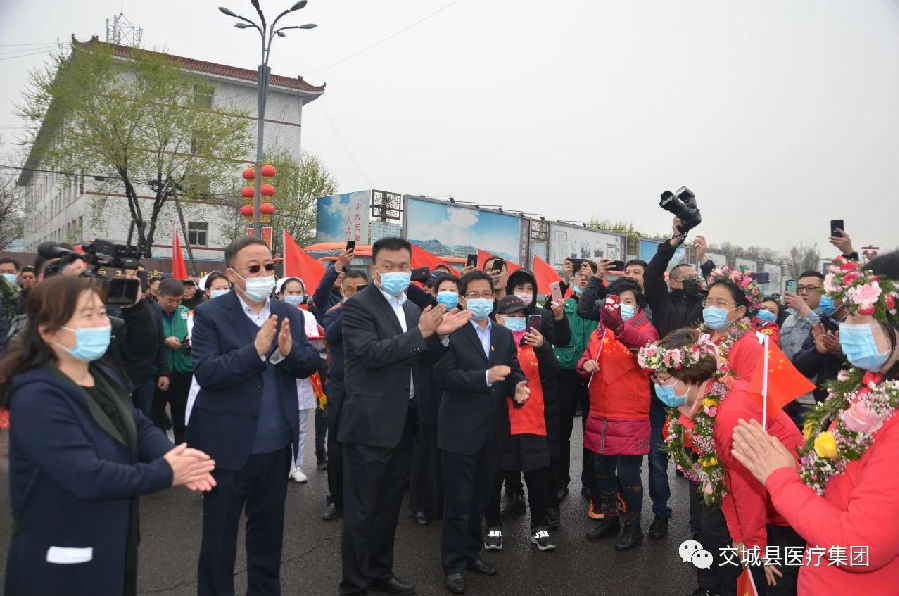 县委副书记高元胜,县委常委,宣传部长李佃忠 县委常委,副县长权斌,县